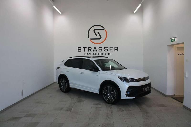 Gebraucht VW Tiguan Sport 193 PS (141 kW) 2025 Weiss  metallicperleffekt SUV