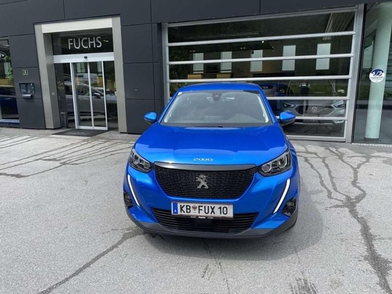 Gebraucht Peugeot 2008 Active 110 PS (80 kW) 2021 Blau SUV