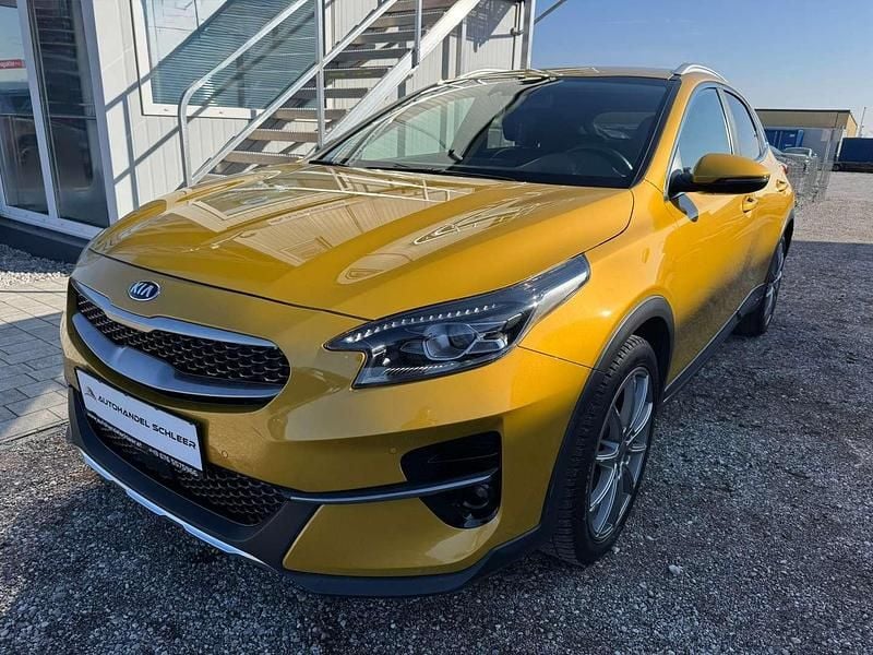 Gebraucht Kia XCeed 136 PS (100 kW) 2022 Gold SUV