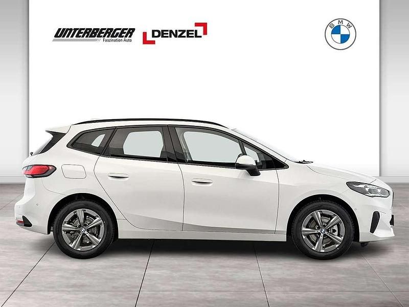 Gebraucht BMW 216 Active Tourer Luxury Line 122 PS (89 kW) 2024 Weiß Van / Kleinbus