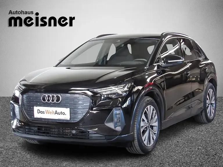 Schwarz metallicperleffektno Gebraucht 2022 Audi Q4 e-tron Ambiente SUV | € 42.990 (Teuer) - Bild 1/4