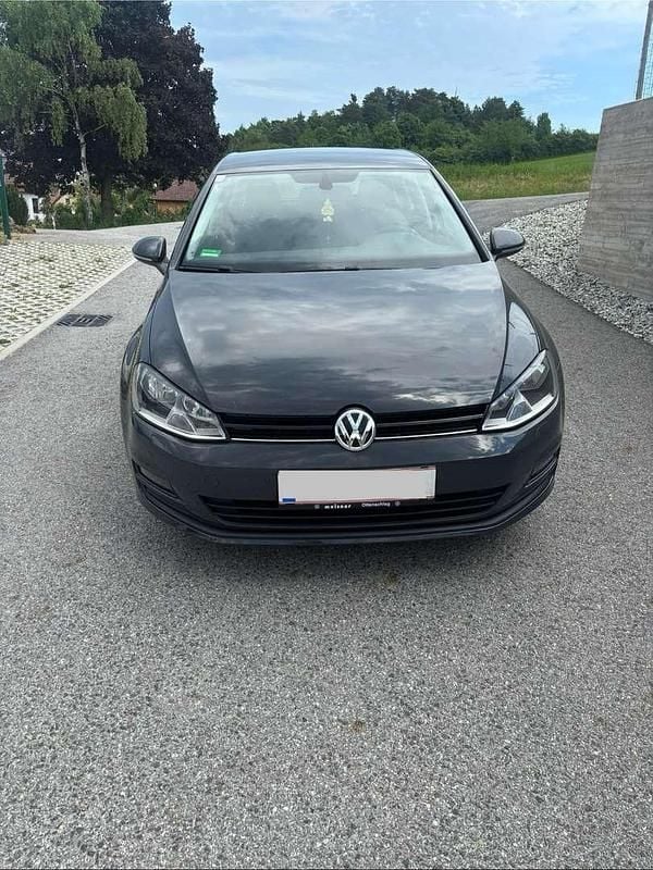 Gebraucht 2014 VW Golf VII Trendline Limousine | € 9.500 (Fairer Preis) - Bild 1/4