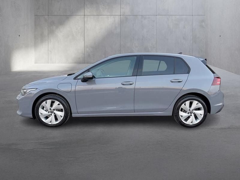 Neu VW Golf 150 PS (110 kW) 2026 Limousine