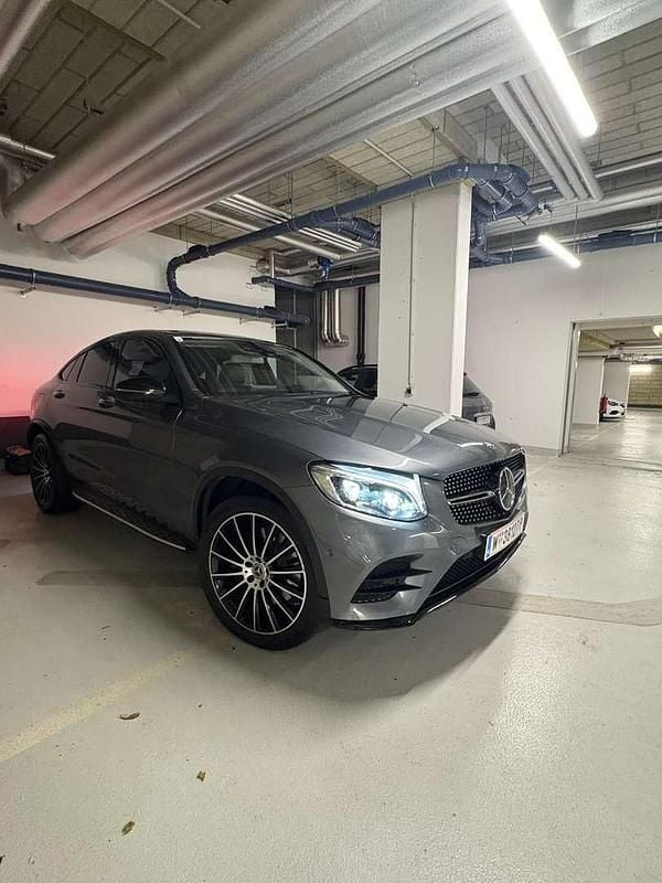 Gebraucht Mercedes GLC350 Exclusive 258 PS (189 kW) 2018 Coupé