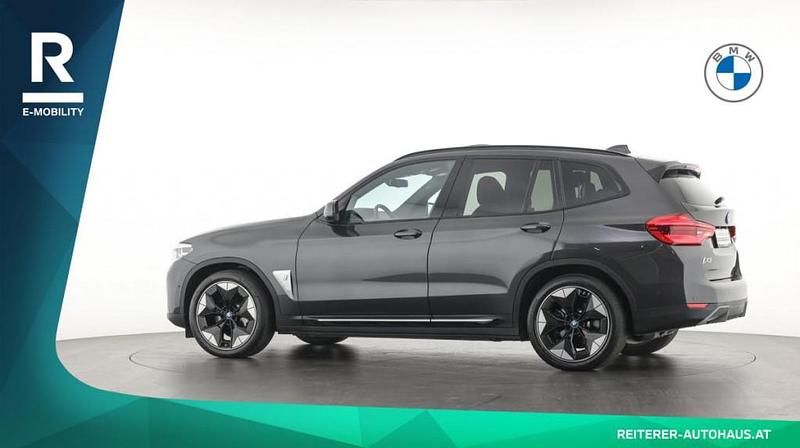 Gebraucht BMW iX3 Impressive 210 kW (286 PS) 2021 Grau SUV