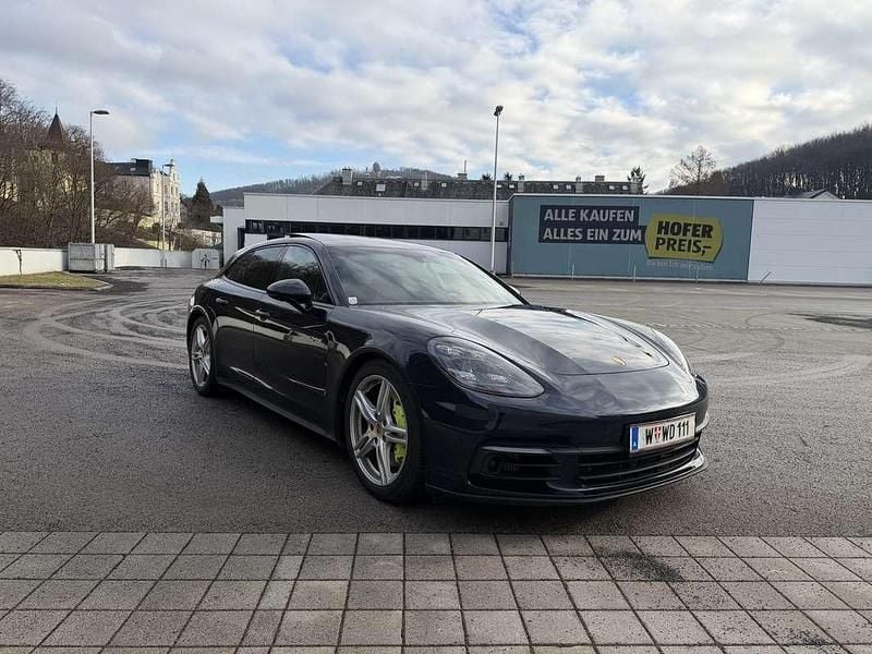 Gebraucht Porsche Panamera Sport Turismo 462 PS (339 kW) 2018 Blau Kombi