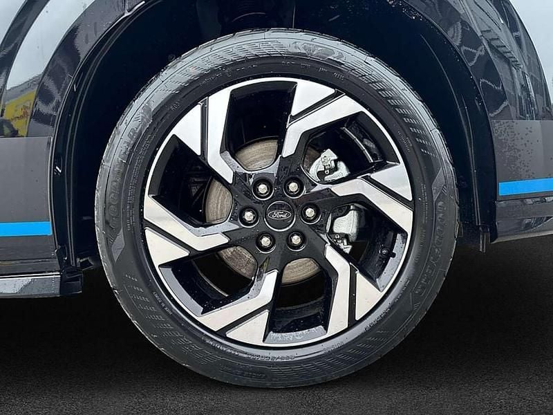 Neu Ford Tourneo Custom Sport 170 PS (125 kW) 2026 Schwarz Van