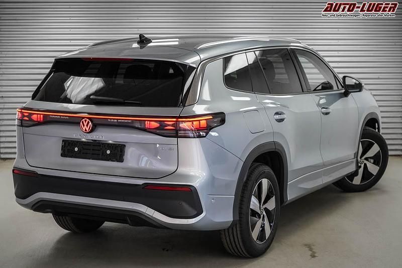 Neu VW Tayron Life 150 PS (110 kW) 2025 Oyster silber metallic (f0) SUV