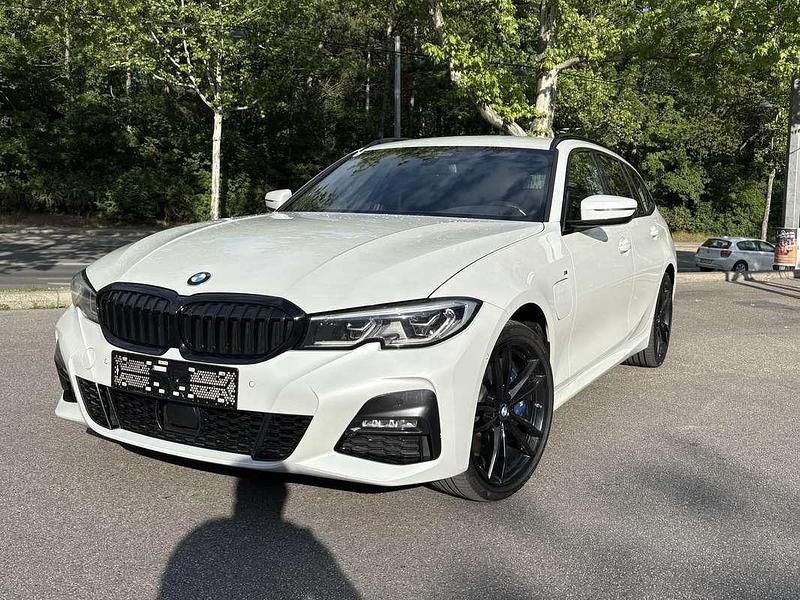 Gebraucht 2021 BMW 330 M Sport Kombi | € 28.470 (Etwas zu teuer) - Bild 1/4