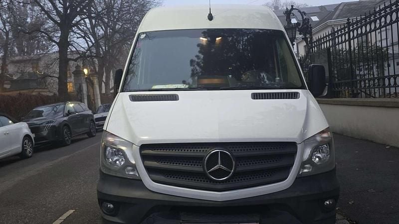 Gebraucht 2016 Mercedes Sprinter Van | € 29.000 - Bild 1/4