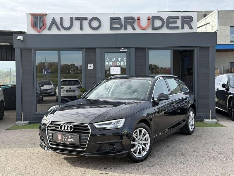 Gebraucht Audi A4 Comfort 190 PS (139 kW) 2016 Schwarz Kombi