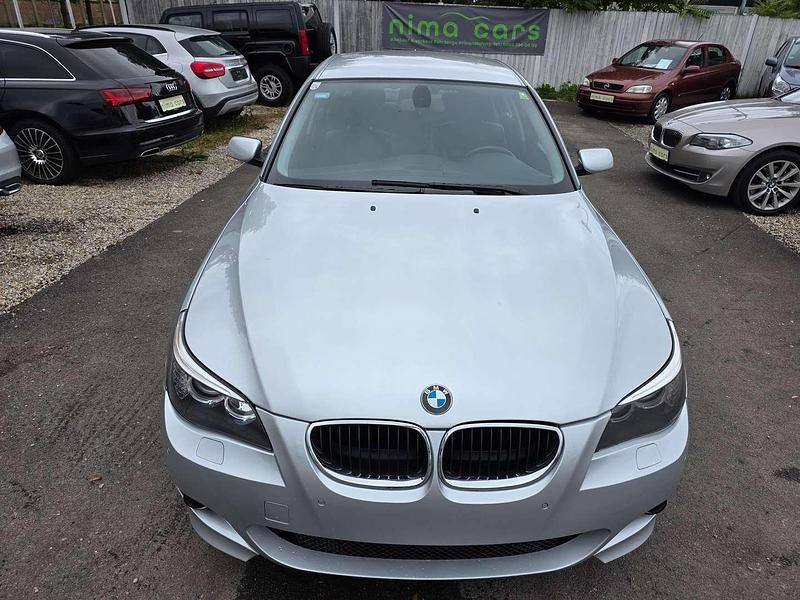 Gebraucht BMW 520 177 PS (130 kW) 2009 Grau Limousine