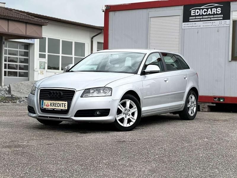 Gebraucht Audi A3 Attraction 90 PS (66 kW) 2010 Grau Kleinwagen