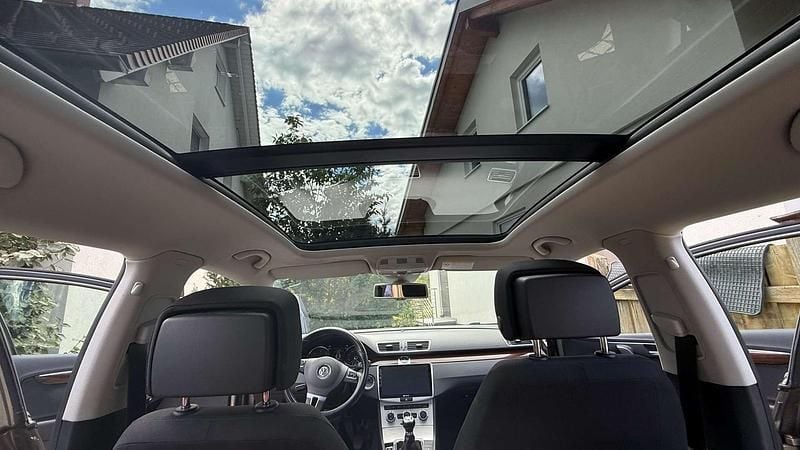 Gebraucht VW Passat Highline 105 PS (77 kW) 2012 Bronze Kombi