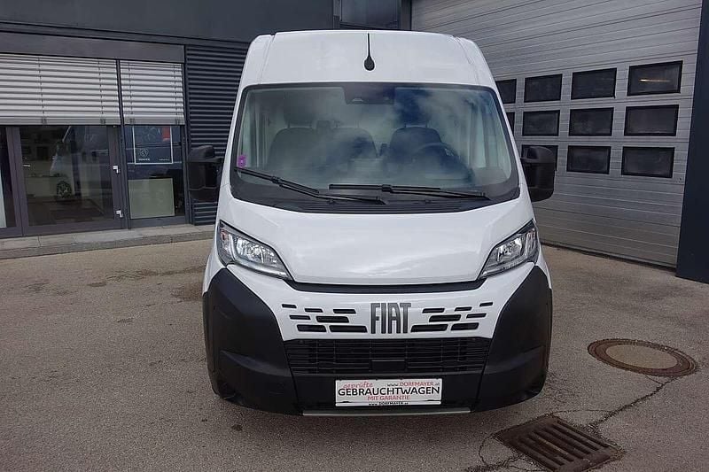 Gebraucht Fiat Ducato 140 PS (102 kW) 2024 Weiß Van