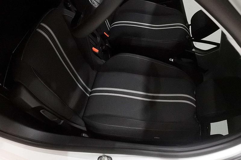 Gebraucht Opel Corsa GS Line 101 PS (74 kW) 2022 Weiß Limousine