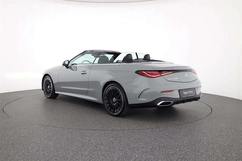Gebraucht Mercedes CLE200 204 PS (150 kW) 2024 Alpingrau Cabrio