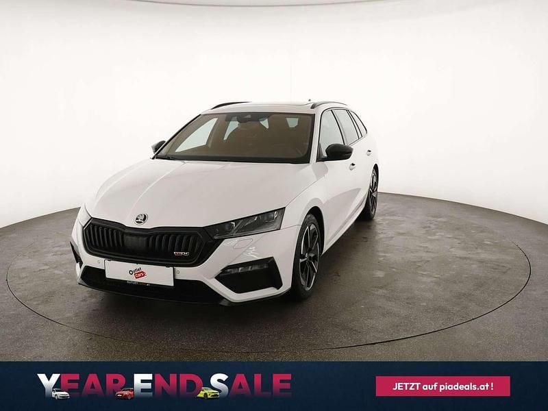 Weiß Gebraucht 2022 Skoda Octavia RS Kombi | € 29.500 (Superpreis) - Bild 1/4