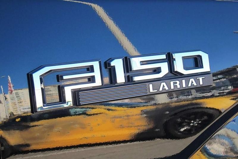 Gebraucht Ford F-150 Lariat 401 PS (294 kW) 2021 Schwarz Abholung