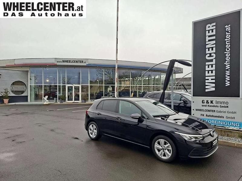Gebraucht VW Golf VIII 90 PS (66 kW) 2020 Schwarz Kleinwagen