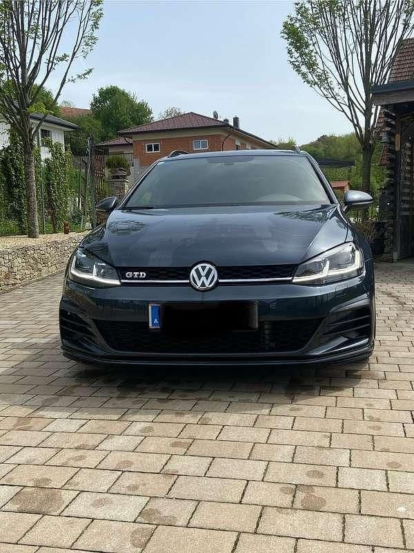 Gebraucht VW Golf VII GTD 184 PS (135 kW) 2017 Grau Kombi
