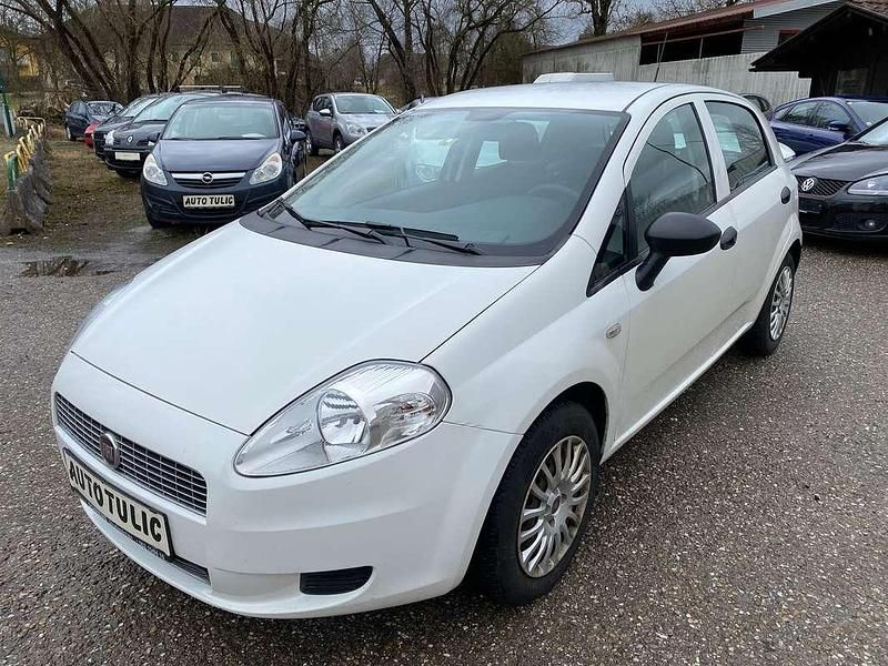 Gebraucht Fiat Grande Punto Dynamic 65 PS (47 kW) 2009 Weiß Kleinwagen