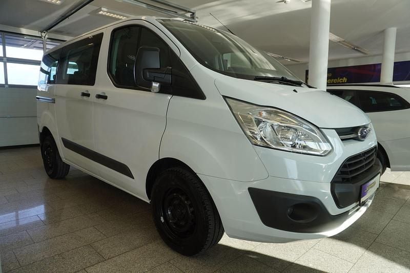 Gebraucht Ford Transit Trend 105 PS (77 kW) 2016 Weiß Van / Kleinbus
