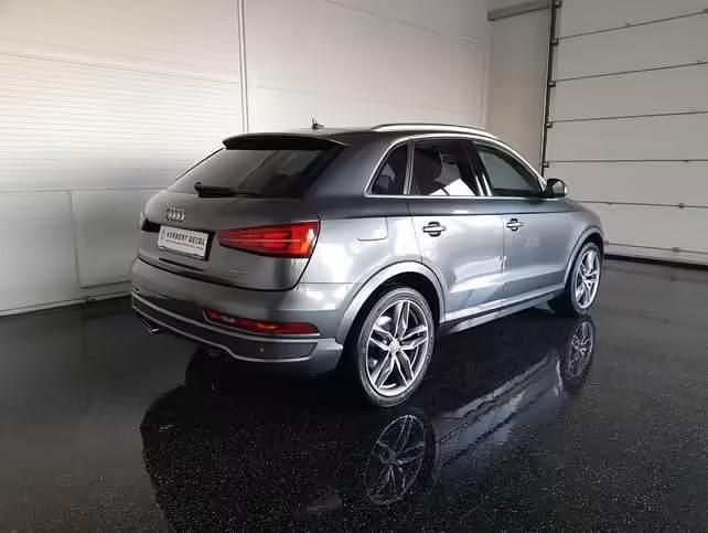 Gebraucht Audi Q3 Sport 184 PS (135 kW) 2015 Daytonagraumetallic SUV