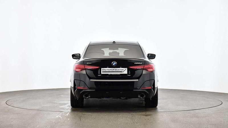 Gebraucht BMW 420 Shadowline 190 PS (139 kW) 2025 Saphirschwarz metallic Coupé