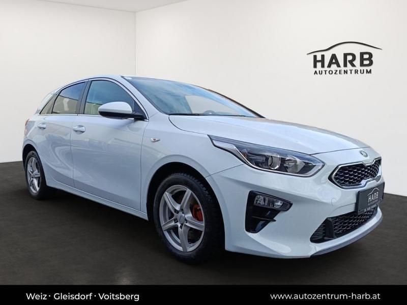 Gebraucht Kia Ceed Silver 140 PS (102 kW) 2020 Kleinwagen