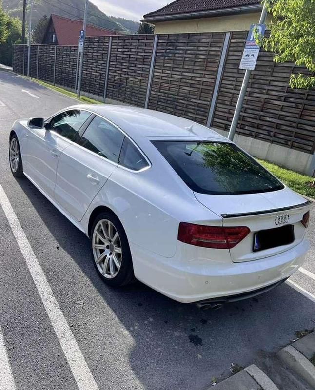 Gebraucht Audi A5 Sportback 143 PS (105 kW) 2011 Weiß Kleinwagen