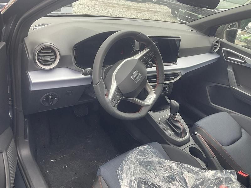Neu 2025 Seat Ibiza FR Limousine | € 29.236 - Bild 1/2