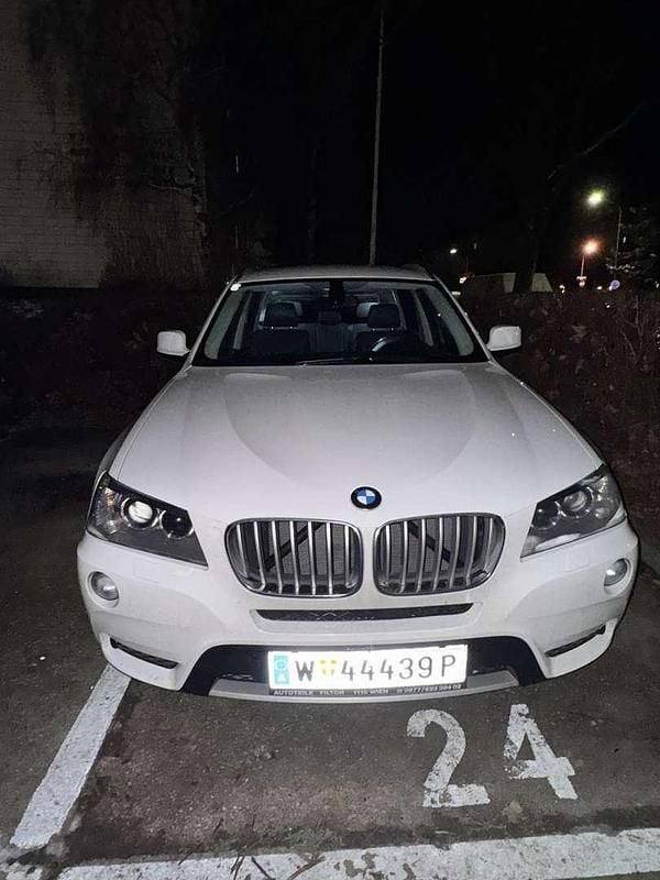 Gebraucht BMW X3 184 PS (135 kW) 2011 Weiß SUV