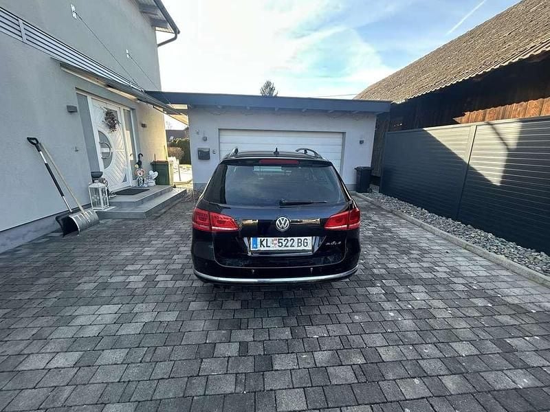 Gebraucht VW Passat Comfortline 140 PS (102 kW) 2012 Kombi