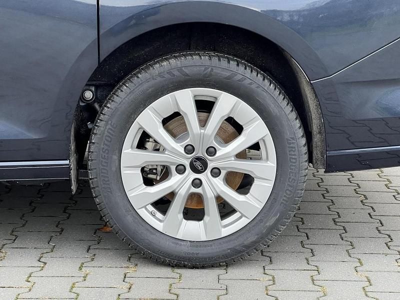 Neu Ford Tourneo Titanium 122 PS (89 kW) 2025 Van / Kleinbus