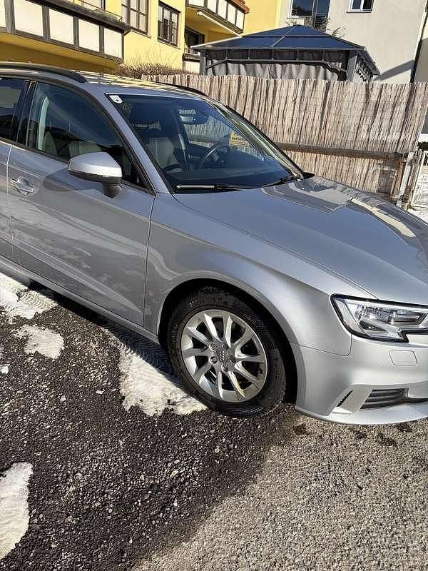Gebraucht Audi A3 Sport 150 PS (110 kW) 2017 Silber Limousine