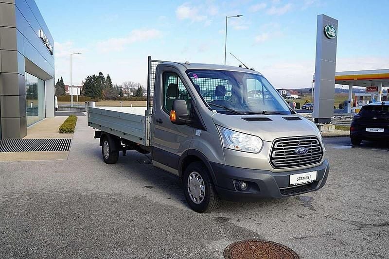 Gebraucht Ford Transit Trend 170 PS (125 kW) 2020 Silber Van