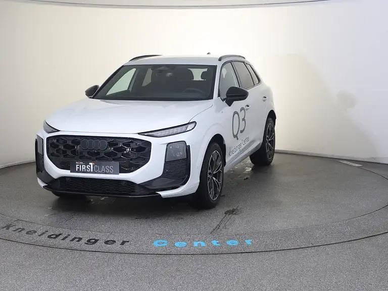 Weiss metallic Neu 2026 Audi Q3 S-Line SUV | € 56.790 (Fairer Preis) - Bild 1/4