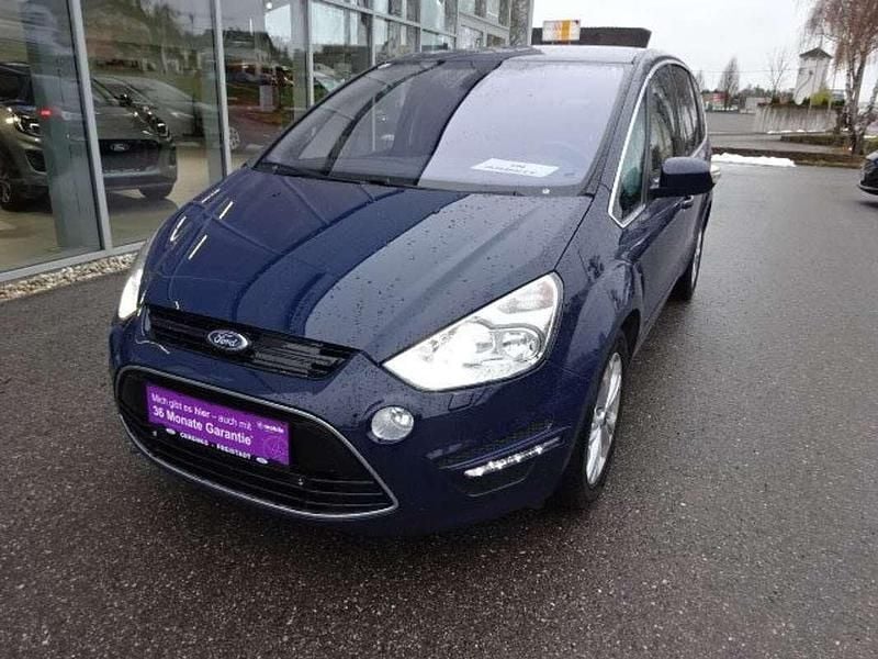 Gebraucht Ford S-MAX Titanium 163 PS (119 kW) 2014 Blau Van / Kleinbus