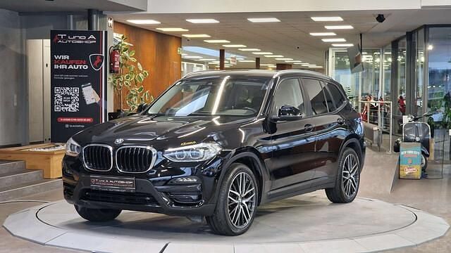 Schwarz Gebraucht 2020 BMW X3 Advantage SUV | € 36.480 (Fairer Preis) - Bild 1/4