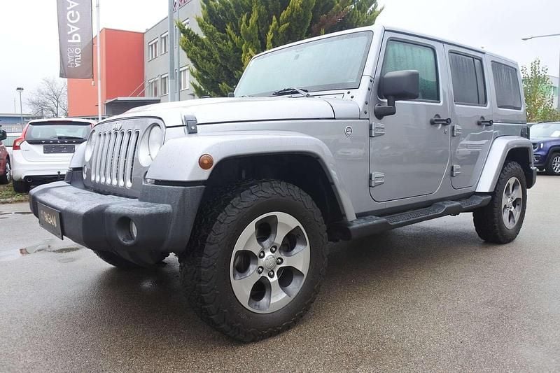Silber Gebraucht 2017 Jeep Wrangler Sahara SUV | € 33.975 (Etwas zu teuer) - Bild 1/4