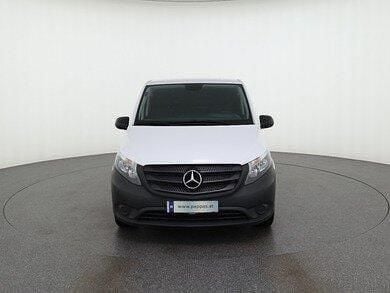 Gebraucht Mercedes Vito 102 PS (75 kW) 2024 Arktikweiß Van