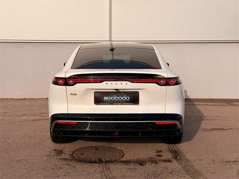 Neu Mazda 6e Takumi-Line 189 kW (258 PS) 2025 Crystal weiß Limousine