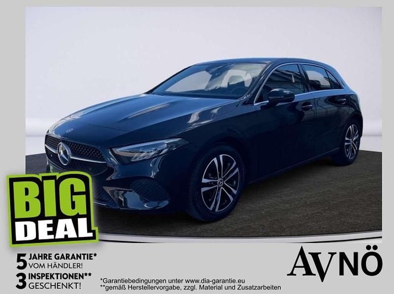 Schwarz Gebraucht 2024 Mercedes A180 Limousine | € 29.980 (Superpreis) - Bild 1/4