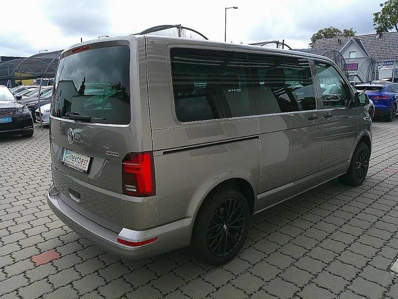Gebraucht VW Multivan Trendline 150 PS (110 kW) 2019 Beige Van