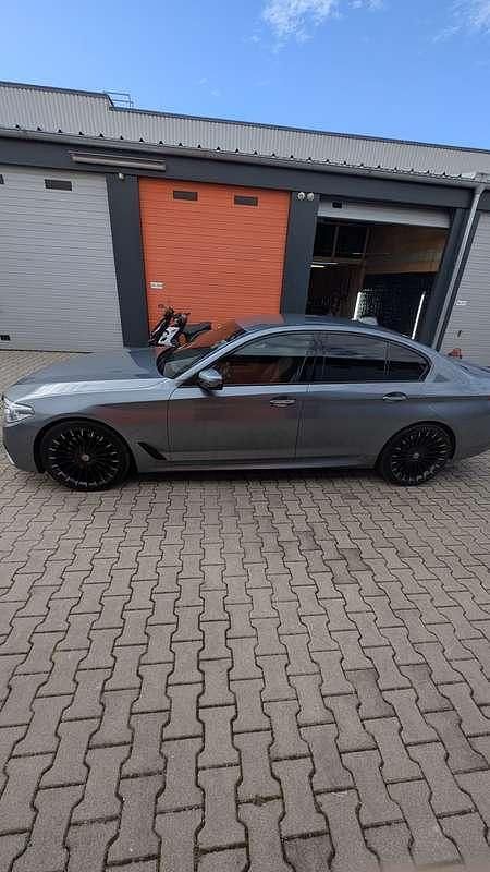 Gebraucht BMW 530 265 PS (194 kW) 2019 Limousine