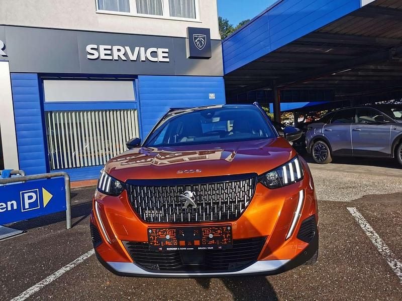 Gebraucht Peugeot 2008 S 131 PS (96 kW) 2023 Orange SUV