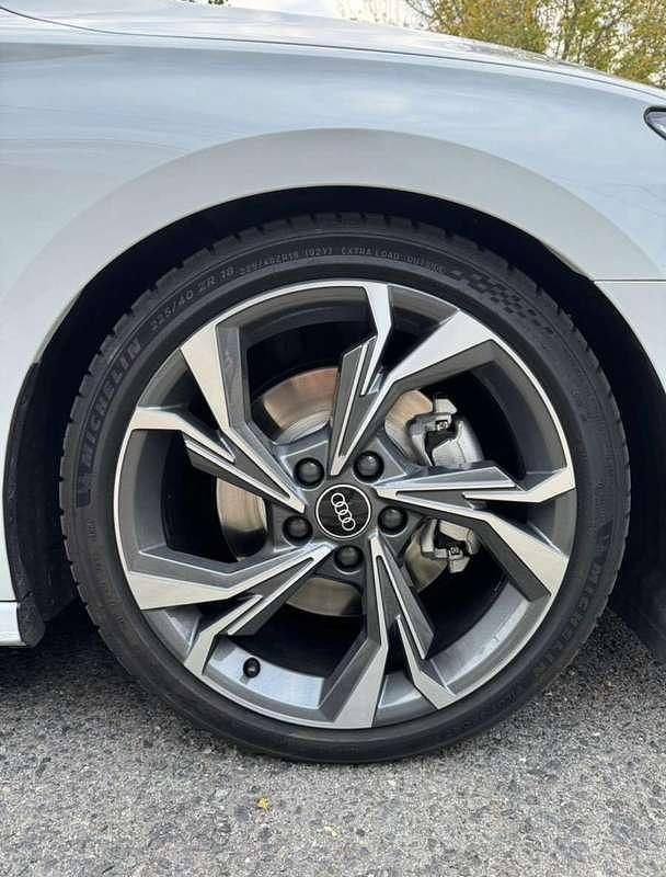 Gebraucht Audi A3 150 PS (110 kW) 2021 Weiß Limousine