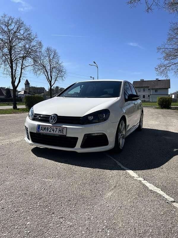 Gebraucht VW Golf VII R 271 PS (199 kW) 2012 Limousine