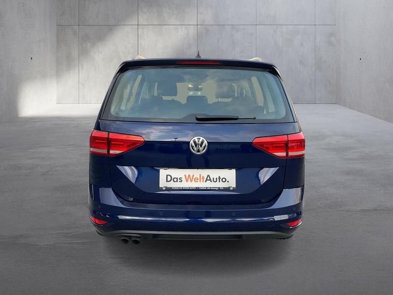 Gebraucht VW Touran Comfortline 150 PS (110 kW) 2020 Dunkelblau  metallic Van / Kleinbus